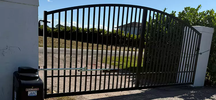 Driveway Fence Repair Cottage Lake