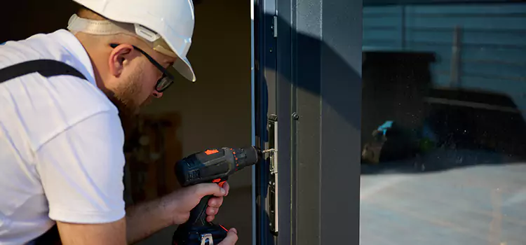 Aluminium Sliding Door Lock Fitting Cottage Lake